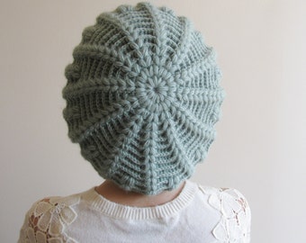 Mint Green Leaf Beret