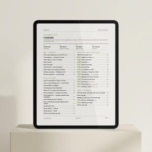 Puede incluir: Una tableta digital que muestra una tabla de contenidos para un kit de mapeo de vers&iacute;culos. La pantalla presenta texto negro sobre un fondo blanco, organizado en secciones tituladas The Method, The Toolkit, The Forms y The Practice, con n&uacute;meros.
