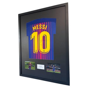 Lionel Messi Signed Barcelona Shirt - 2017/18 Season Framed Football Jersey - Barcelona Sports Memorabilia Gift