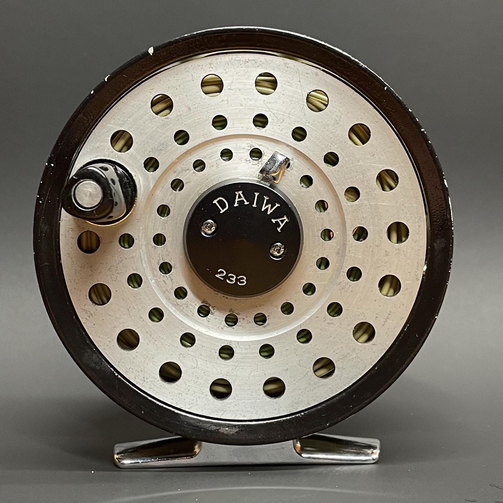 daiwa saltist 20 lw Daiwa STTLW20LCH Saltist LW Line Counter Conventional Reel