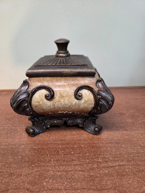 Vintage Ornate Jewelry Box – Decorative Decorative Trinket Box