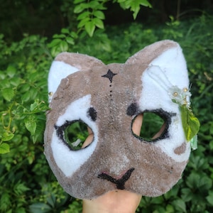 máscara de gato therian