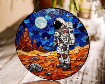 Acchiappasole in vetro colorato con astronauta, regalo per gli amanti dello spazio