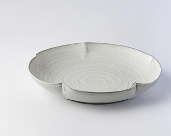 Namihana Handmade Large 10.2-in Plate: Snow White Flower, Japanese Ceramic