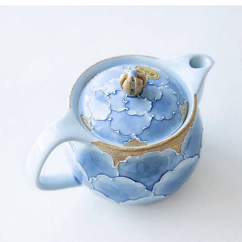 Peony Handmade Teapot Set: Japanese Arita Ware Tea Kettle & Cups image 5