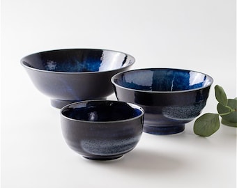 The Sixteen Nights Porcelain Bowls: Minoru Touki Collection, Japanese ceramics, Mino Ware