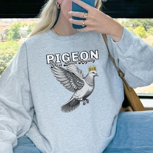 Funny Pigeon Sweatshirt | Urban Bird Sweater for Pigeon Lovers | Cozy Shirt for Pigeon Dad & Bird Watcher | Unique Bird Design Gift for City