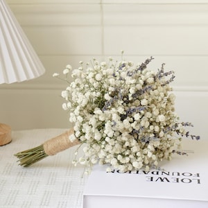 Weißer Schleierkraut Lavendel Blumenstrauß, weißer romantischer Brautstrauß, handgemachter individueller Hochzeitsstrauß, Geburtstags-Jubiläumsgeschenk