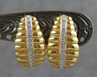 Vintage Nolan Miller Beehive Shiny Gold Rhinestone Clip On Earrings