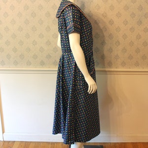 Vintage Mid Century 1950s Novelty Print Blue, Yellow and Pink County Fair Originals House Dress image 5