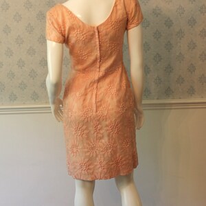 Vintage 1960s Jefri Peachy Pink Floral Overlay Short Sleeve Wiggle Dress image 4