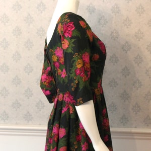 Vintage 1950s Gigi Young Pink, Orange, Green and Black 3/4 Sleeve Silk Button Front Dress image 3