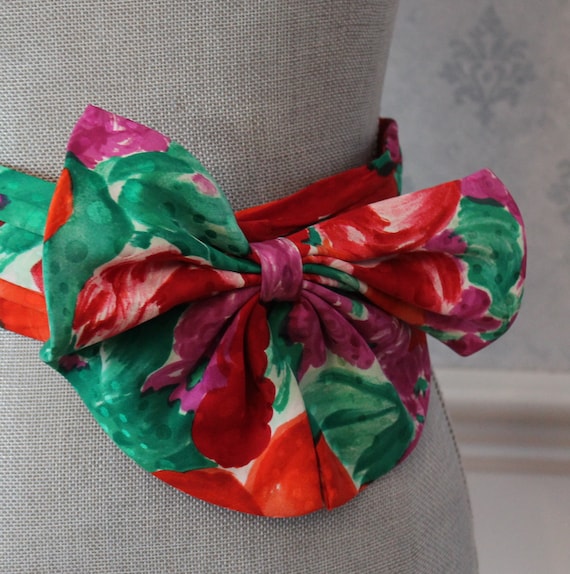 Vintage 1980s Bright Red, Purple and Green Floral… - image 6