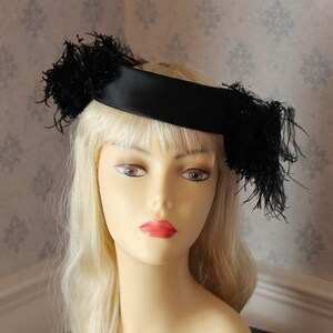 Vintage Emme Boutique 1940s to 1950s Feather Circular Black Satin Hat