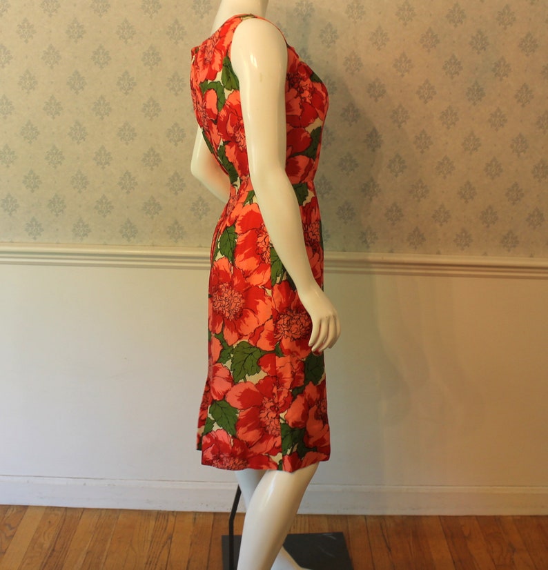 Vintage 1950s to 1960s Red, Pink & Green Bright Floral Print Silk Matching Pencil Dress and Short image 5