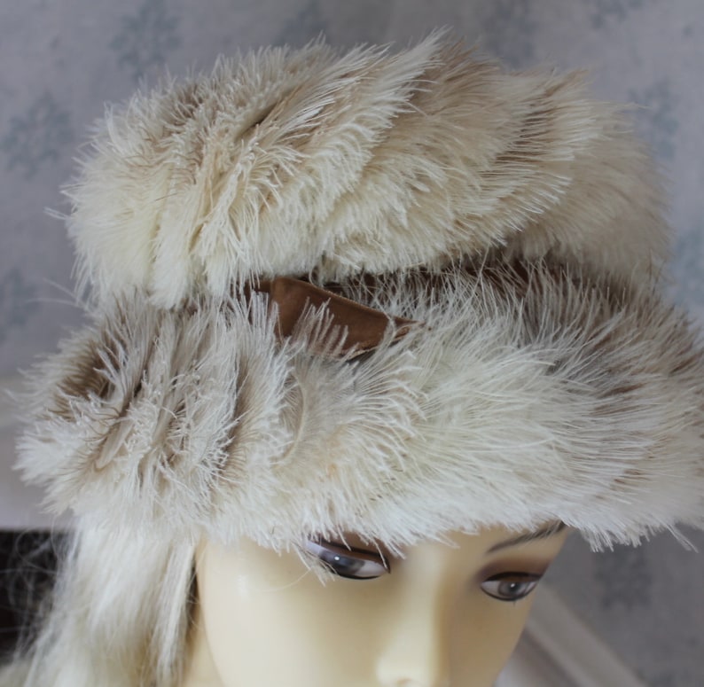 Vintage Mid Century Brown and Ivory Feather Covered Women/'s Hat