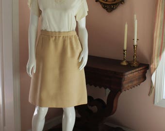 Vintage 1950s to 1960s Checkered Tan and Ivory Wool A Line Skirt