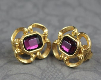 Vintage Amethyst Rhinestone Gold Tone Clip On Earrings