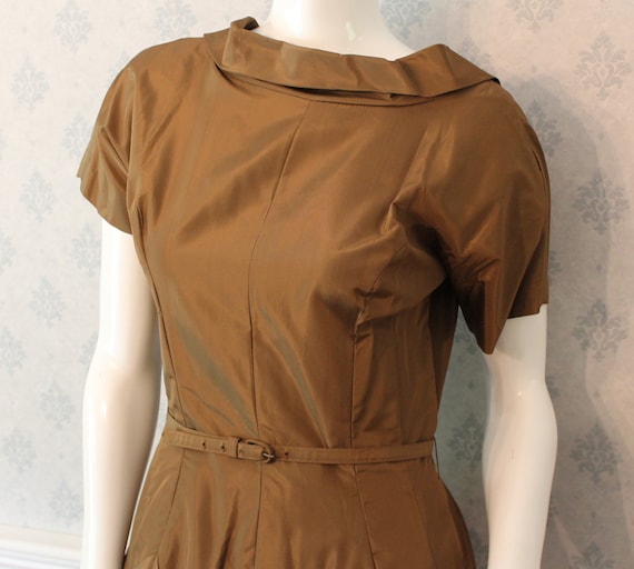 Vintage 1950s Brown Taffeta Belted Dress with Ful… - image 2