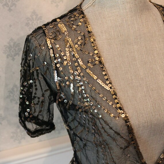 Vintage 1930s Black Net Lace & Gold Sequin Short … - image 5