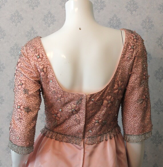 Vintage 1960s Pink Satin and Silver Beaded Victor… - image 8