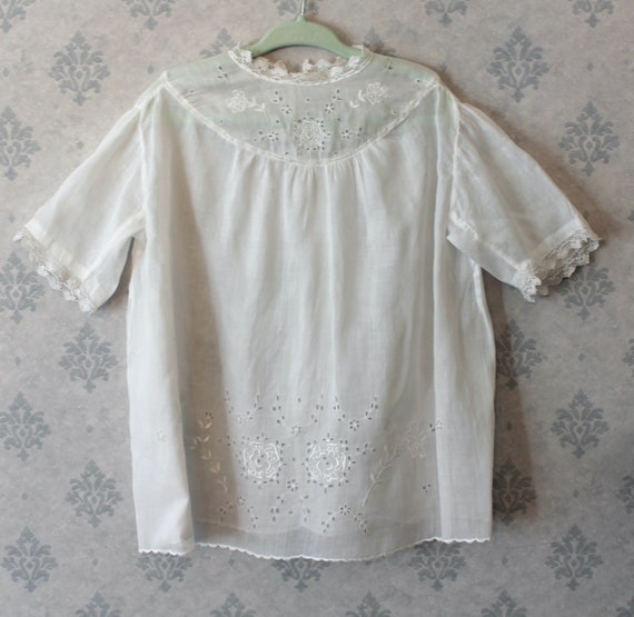 Vintage Sheer Soft White Cotton Embroidered Eyelet Ba… - Gem