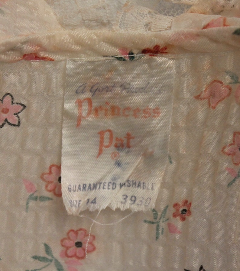 Vintage 1950s Princess Pat Sheer Nylon Pink Floral Dress image 9