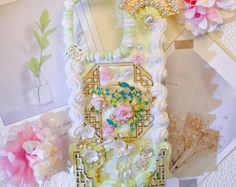 Handmade cream glue phone case, 3D flower, window Design