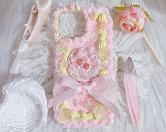 Handmade Decoden Phone Case: rococo, lolita design