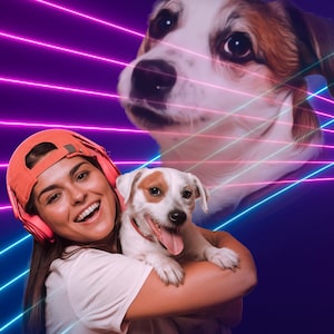 Puede incluir: Una mujer con gorra y auriculares naranjas sonríe mientras sostiene un perro pequeño blanco y marrón. Una imagen grande de un perro similar está en el fondo. El fondo tiene líneas de neón rosas y azules.