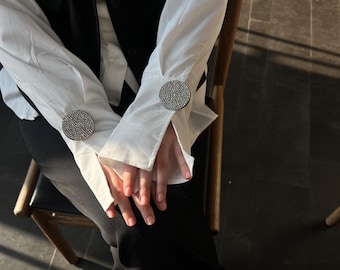 Sparkling Silver Cuff Buttons – Luxury Crystal Statement Button Covers, Elegant Blazer & Shirt Accessories, Fashionable Cufflinks Accent