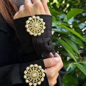 Pearl Cuff Button Set , Pearl Button Cover, Button Cover Cufflinks ,Luxury Statement Button Covers, , Fashion Cufflinks Accent