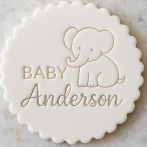 Personalisierter Baby Name Keksstempel - Individueller Fondant Stempel mit optionalem Ausstecher für Babypartygeschenke, Geschenke & Backen