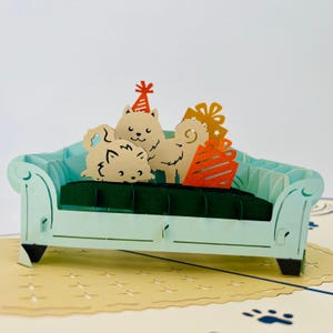 Tarjeta WOWPOP Paw-ty On Blue Coach, tarjeta 3D desplegable para cumpleaños, aniversarios, felicitaciones, para todos los días, para el amor por las mascotas, para los animales, para agradecer, 12,7 x 18,8 cm