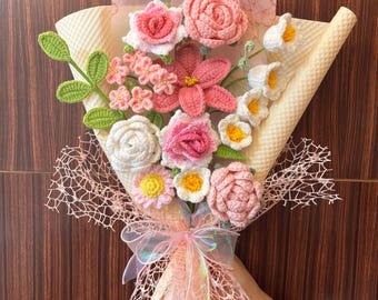 Crochet red pink rose bouquet, Knitted Birthday Flower Gift for