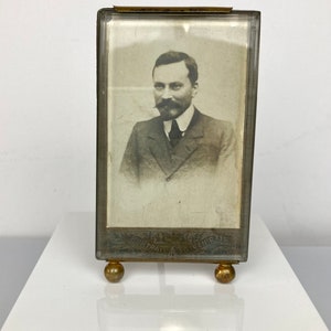 Antique Carte de Visite Photo w Easel Frame 1800’s