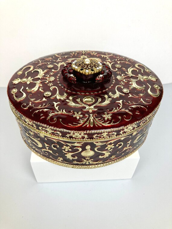 Victorian Style Jewelry Box Gem