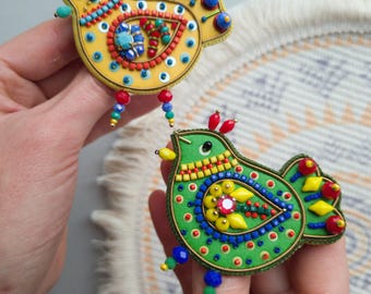 Handmade Beaded Bird Chicken  Brooch – Yellow or Green or Gray  or Blue Hen Pin, Faux Leather Embroidery, Folk Art Gift with Gift Packaging
