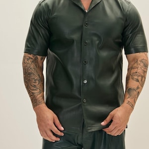 Mens Collar-Button Slim Fit Handmade Genuine Lambskin Short Sleeve Leather Shirt, Casual Leather Shirts For Boys Or Male, All Sizes & Colors