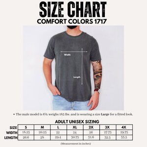 The image is a size chart for a gray t-shirt, showing the measurements for different sizes, including a male model and an adult male.