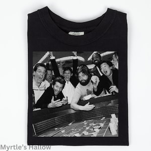 トップス 00s The Hangover VEGAS movie tee Hangover Movie T-shirt