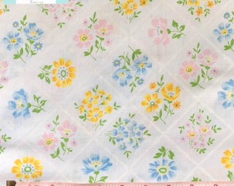 Vintage Full Flat Sheet with Colorful Floral