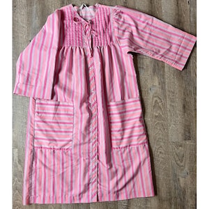 Vintage Pink striped House Coat Robe by Model Coat size M