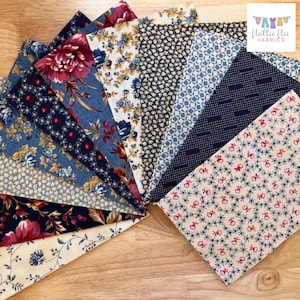 Boundless Navy and Cream Fat Quarter Set