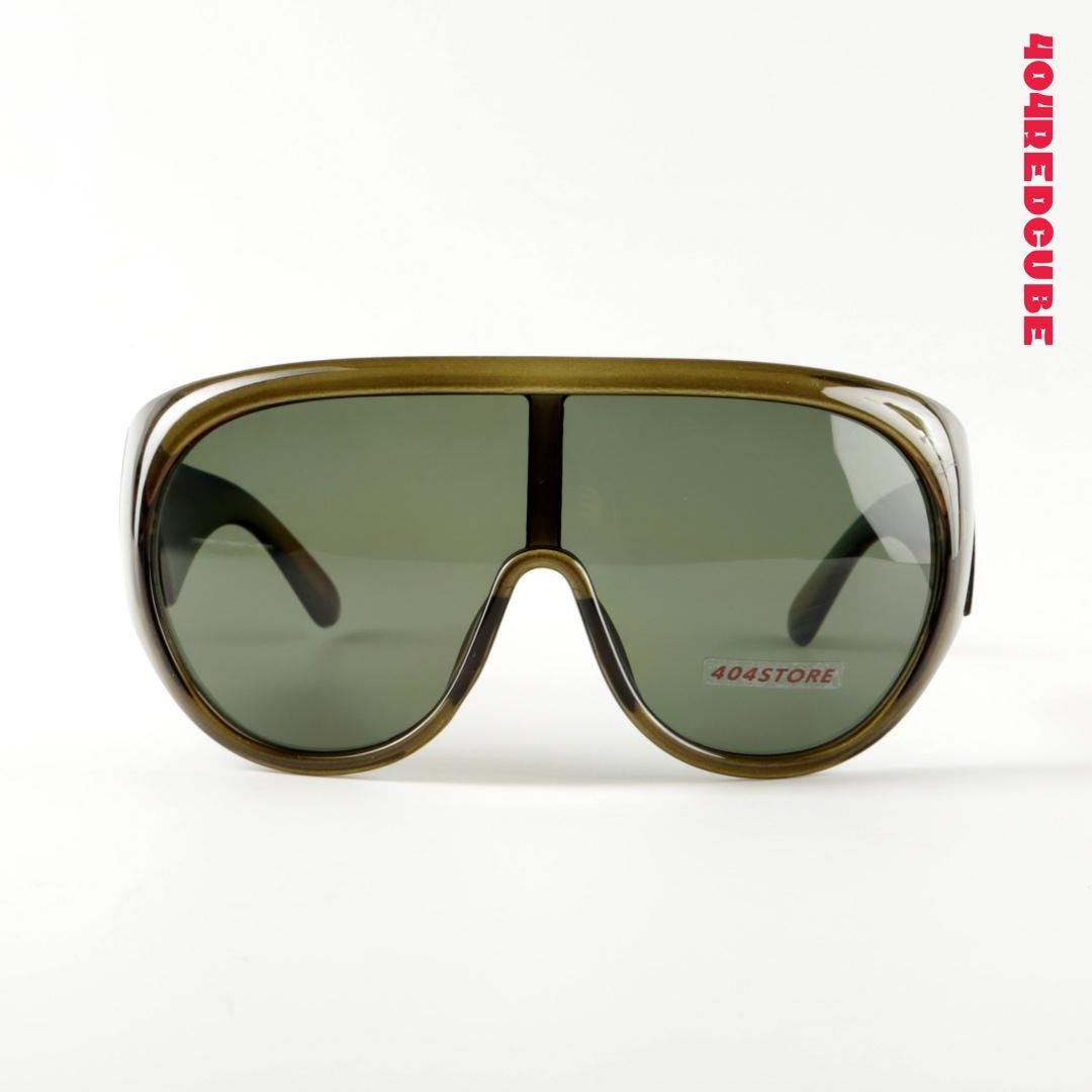 One Piece Sunglasses - Etsy display picture 1