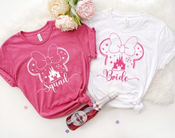 Bride Squad SVG PNG PDF Niestandardowy projekt koszulki Plik, Minnie Mouse Bachelorette Bride Shirt, Magic Theme Park Bride To Be Party, Bride Svg