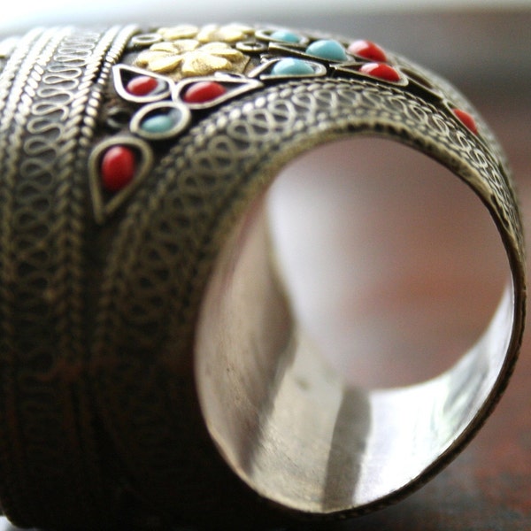 Vintage Oversized  Ring Boho Chic From The Mediterranean