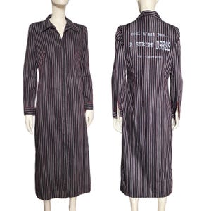 Cop Copine Vintage gestreepte paarse jaren 90 shirtjurk maxi lange mouwen typografie letter print archiefstatement