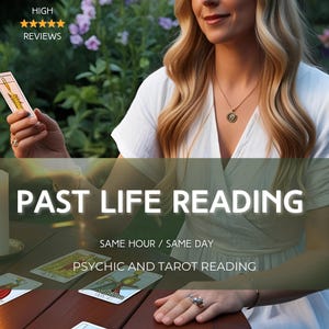 Clairvoyant Past Life Reading: Tarot Psychic Insights