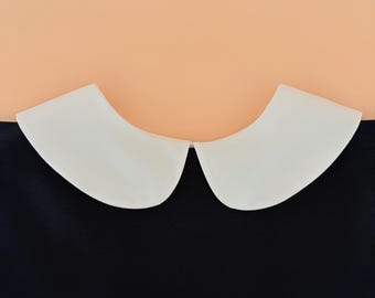 White Peter Pan Detachable Collar | Collar Dickey | Women's Layering Accessory for Sweaters & Dresses | Gift for Her